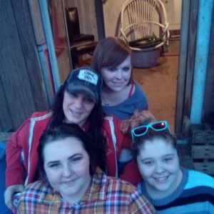 Meet your Posher, Tracy